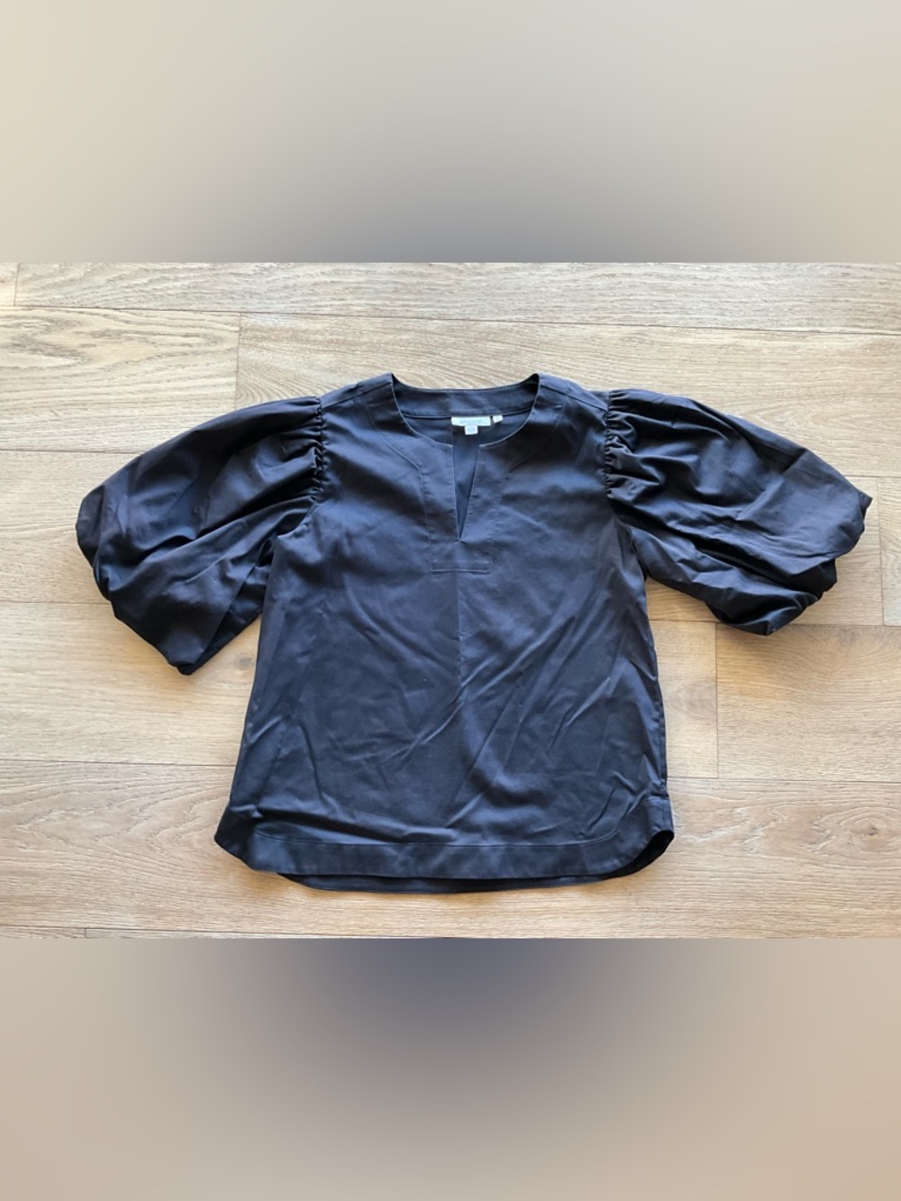 Chico's Black Puff Sleeve Split V-Neck Blouse